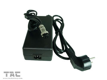ขายร้อน เครื่องชาร์จแบตเตอรี่พกพา 36V / 43.8V เครื่องชาร์จแบตเตอรี่จักรยานยนต์