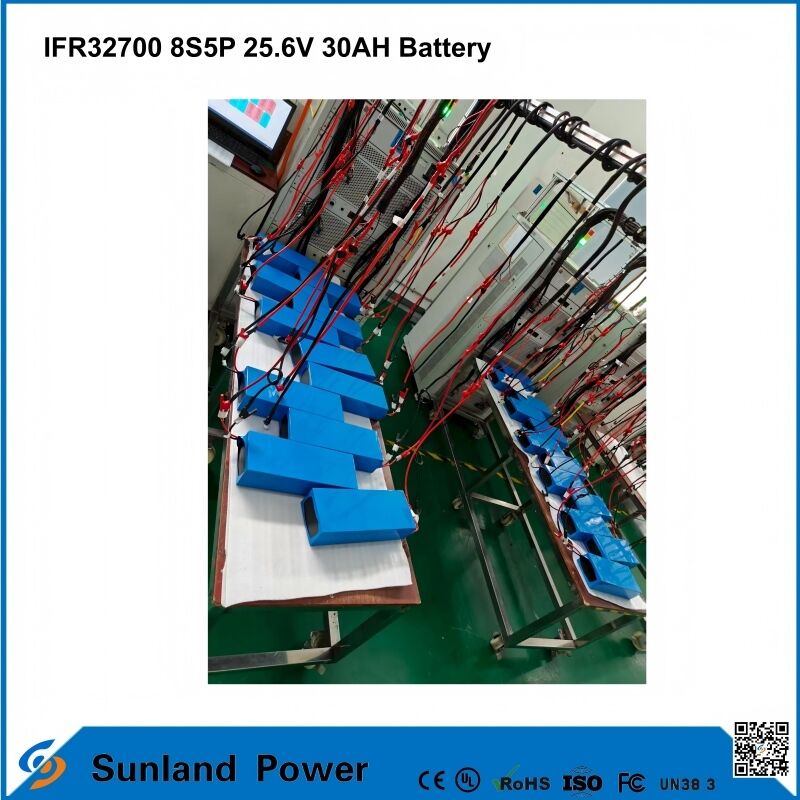 ระบบกักเก็บพลังงานแบบพกพา 12.8 V พร้อมแบตเตอรี่ลิเธียมไอออน NCM และกันน้ำระดับ IP65 สำหรับการสำรองพลังงานที่เชื่อถือได้